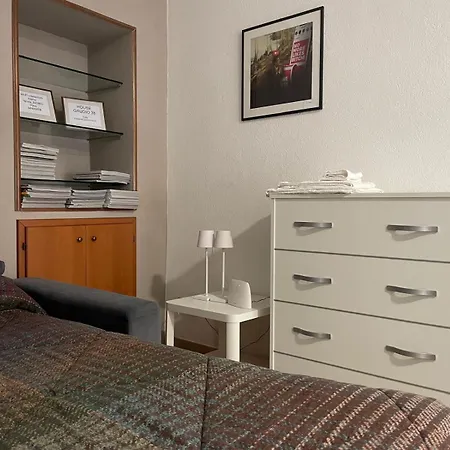 House Gaudio 38 Apartment *