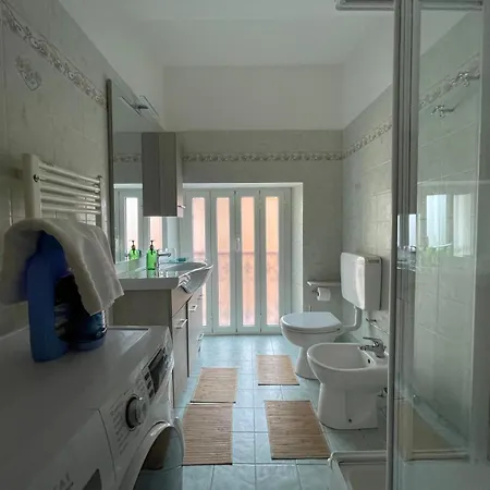 House Gaudio 38 Apartment *