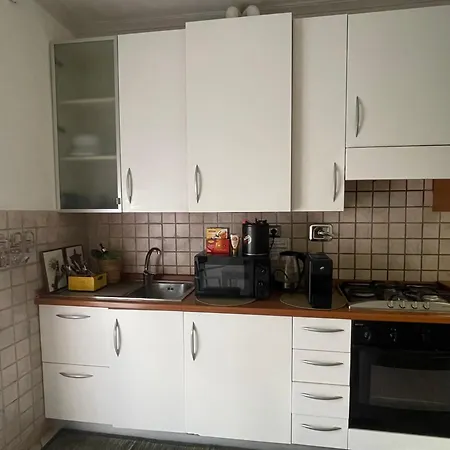 House Gaudio 38 Apartment *